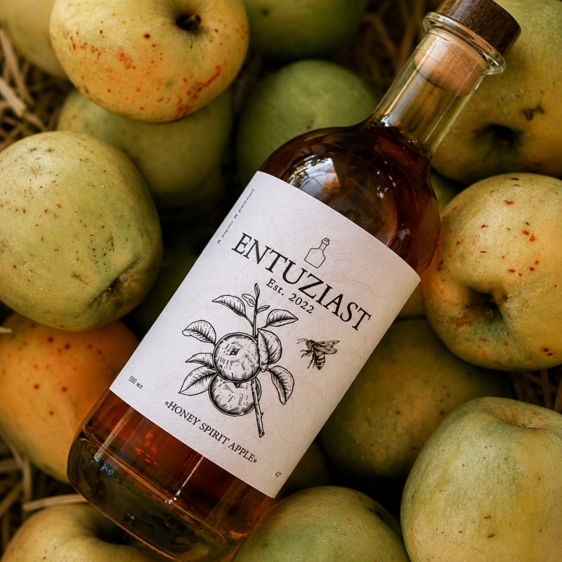 Honey spirit apple